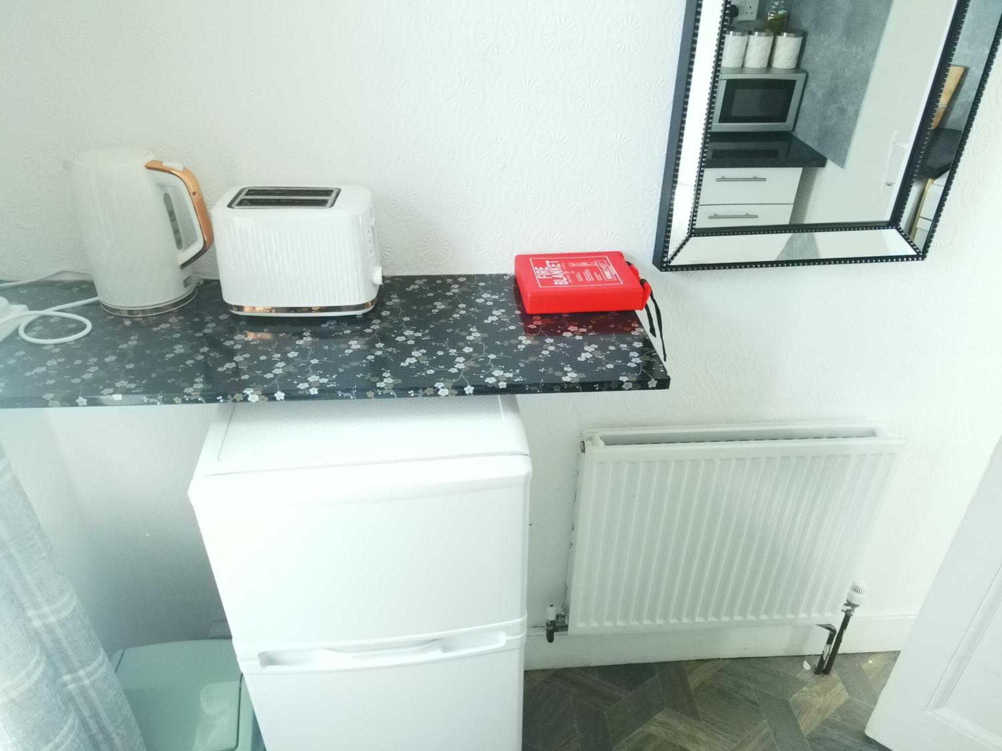 Service Accommodation 2 Bed Room Apartment In Newport South Wales Near Celtic Manor Icc Wales Εξωτερικό φωτογραφία