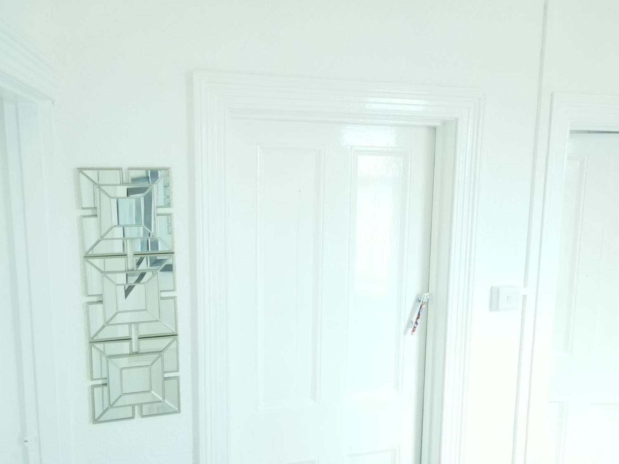 Service Accommodation 2 Bed Room Apartment In Newport South Wales Near Celtic Manor Icc Wales Εξωτερικό φωτογραφία