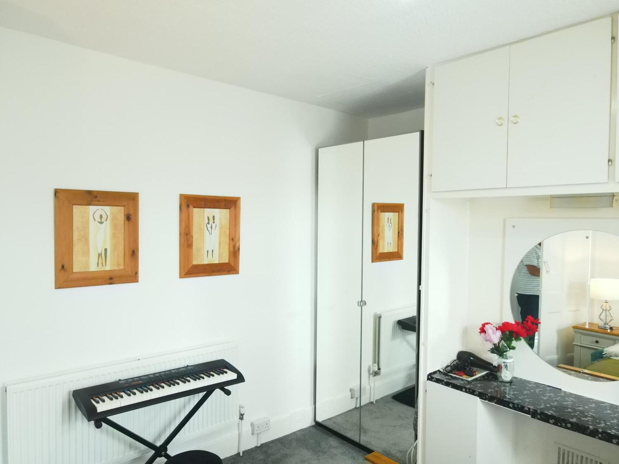 Service Accommodation 2 Bed Room Apartment In Newport South Wales Near Celtic Manor Icc Wales Εξωτερικό φωτογραφία