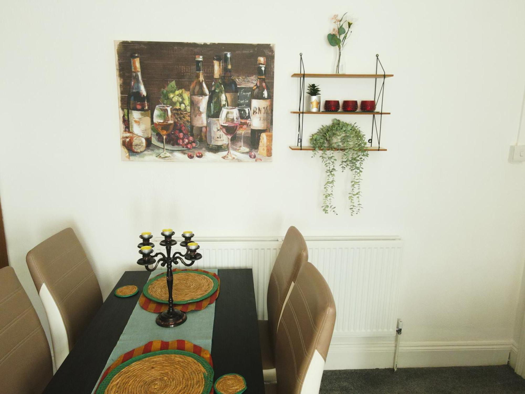 Service Accommodation 2 Bed Room Apartment In Newport South Wales Near Celtic Manor Icc Wales Εξωτερικό φωτογραφία