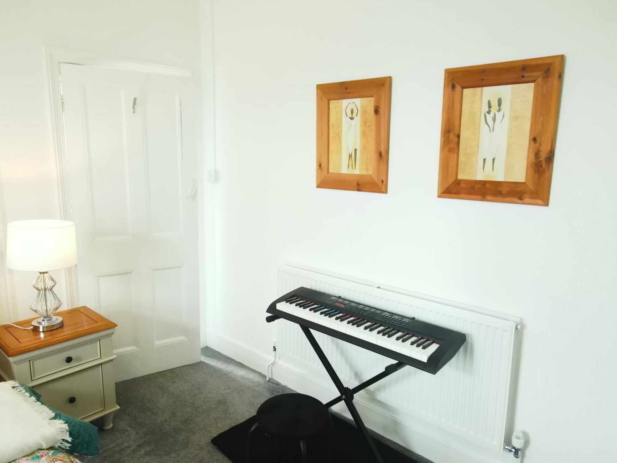 Service Accommodation 2 Bed Room Apartment In Newport South Wales Near Celtic Manor Icc Wales Εξωτερικό φωτογραφία